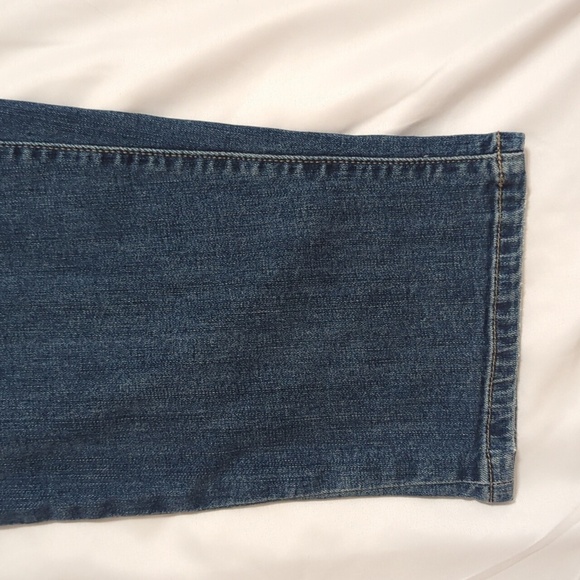 Torrid Perfect Boyfriend Mid-Rise Jean, Color Blue Size 20 - Picture 6 of 16